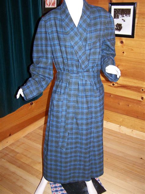 vintage pendleton wool bathrobes.